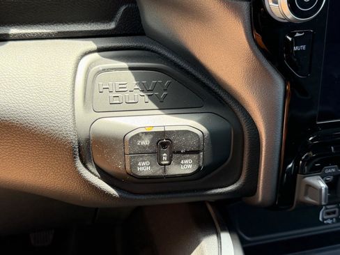 Used 2025 RAM 2500 Lone Star AWD/4WD image 24