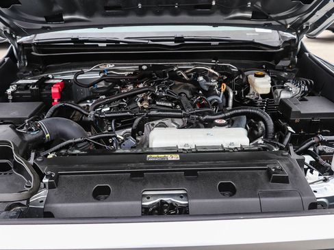 Certified 2025 Toyota Tacoma SR RWD image 27