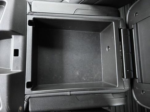 Used 2021 GMC Sierra 1500 Base w/ Convenience Package image 20