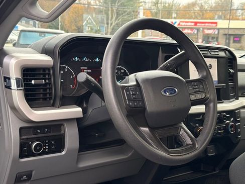 Used 2023 Ford F350 XLT w/ FX4 Off-Road Package AWD/4WD image 18