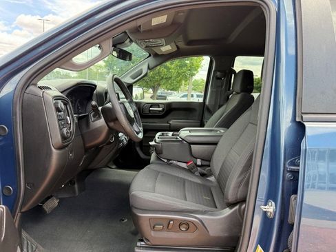 Used 2024 Chevrolet Silverado 1500 Custom image 15