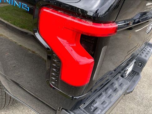 New 2025 Ford F150 Lightning XLT AWD/4WD image 14