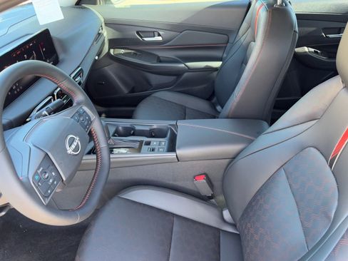 New 2026 Nissan Sentra SR w/ SR Premium Package image 19