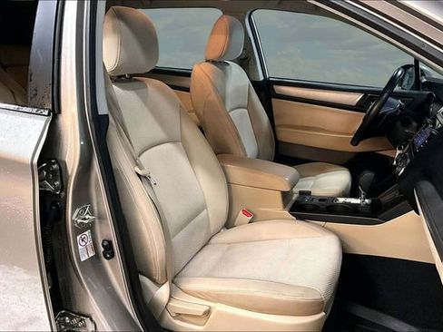 Used 2015 Subaru Outback 2.5i Premium image 27