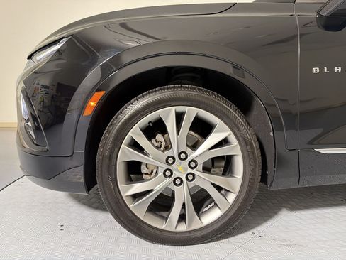 Used 2019 Chevrolet Blazer Premier w/ Sun and Wheels Package AWD/4WD image 11