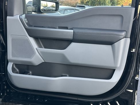 New 2026 Ford F450 XLT w/ 360-Degree Camera Package image 38