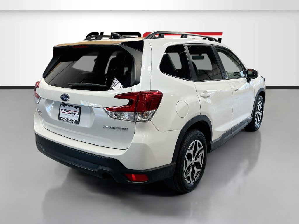 Used 2024 Subaru Forester Premium AWD/4WD image 7
