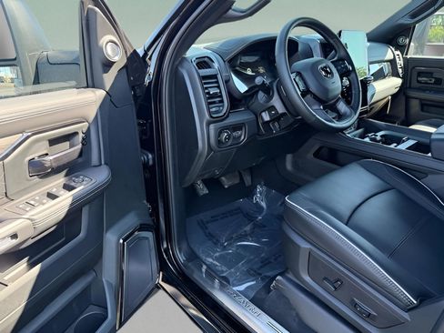 New 2026 RAM 2500 Limited image 17