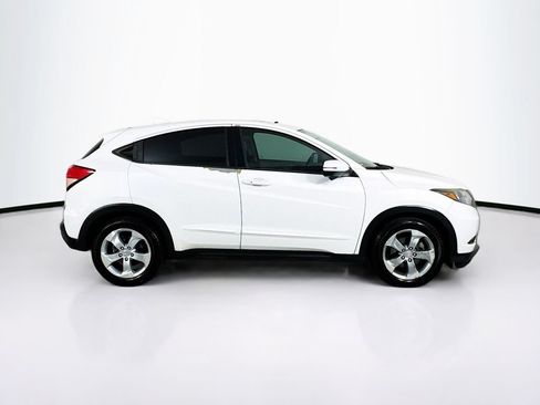 Used 2016 Honda HR-V EX image 8