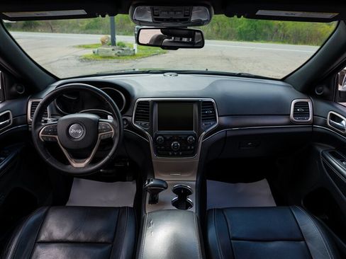 Used 2015 Jeep Grand Cherokee Limited w/ Luxury Group II AWD/4WD image 25