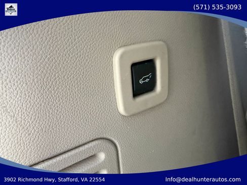 Used 2017 Lincoln Navigator Select AWD/4WD image 11