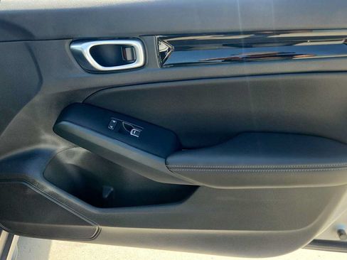 Used 2024 Honda Civic EX-L image 25