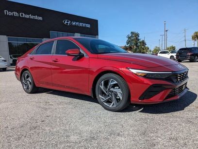 Certified 2025 Hyundai Elantra SEL