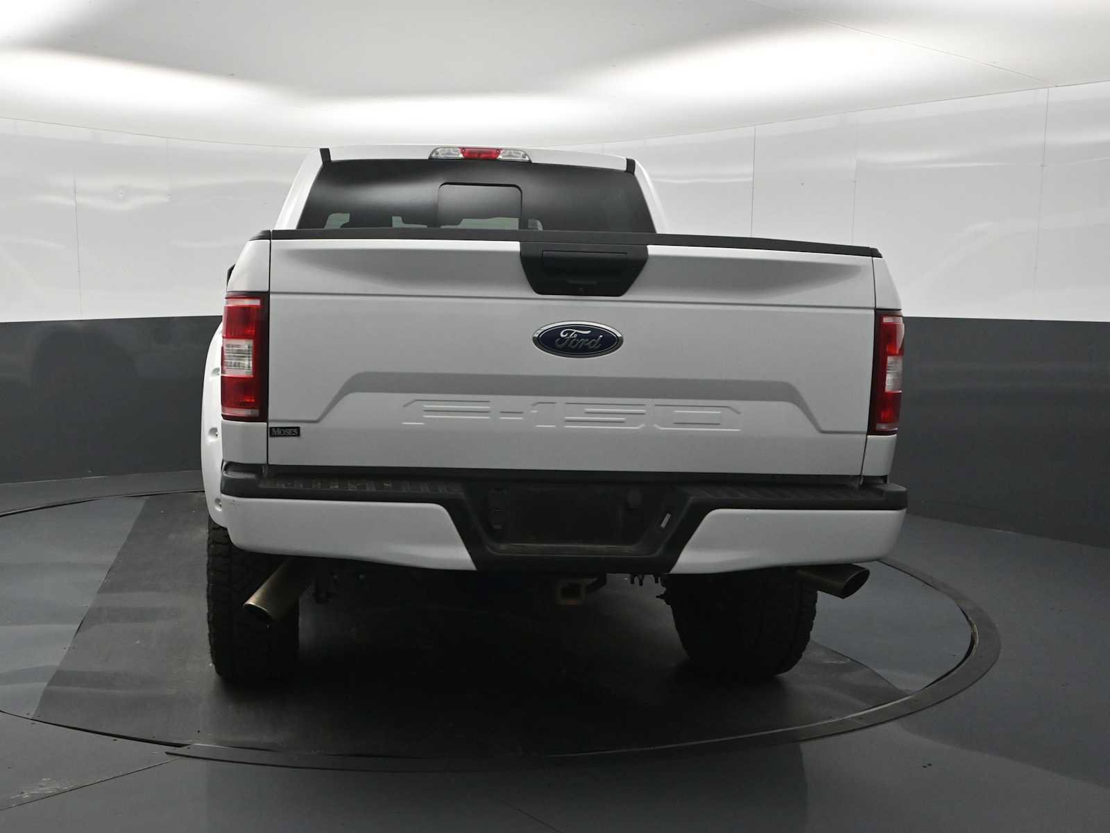 Certified 2019 Ford F150 XLT w/ Equipment Group 302A Luxury AWD/4WD image 6