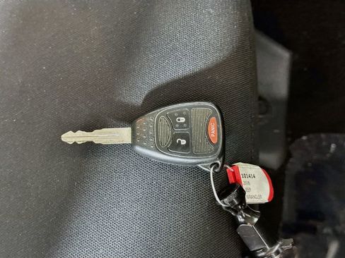 Used 2016 Jeep Wrangler Unlimited Sport w/ Quick Order Package 24S AWD/4WD image 32