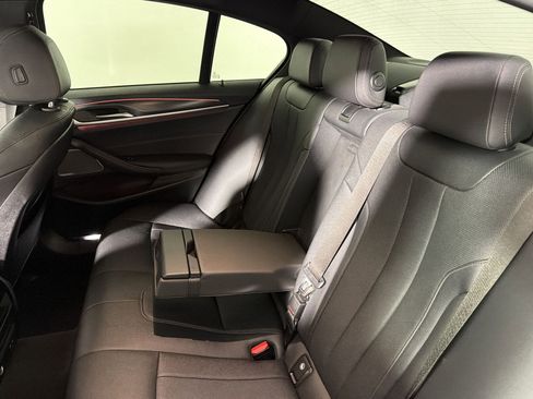 Used 2021 BMW 540i w/ M Sport Package RWD image 33