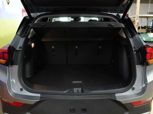 Used 2024 Buick Encore GX Preferred w/ Comfort Package AWD/4WD image 5