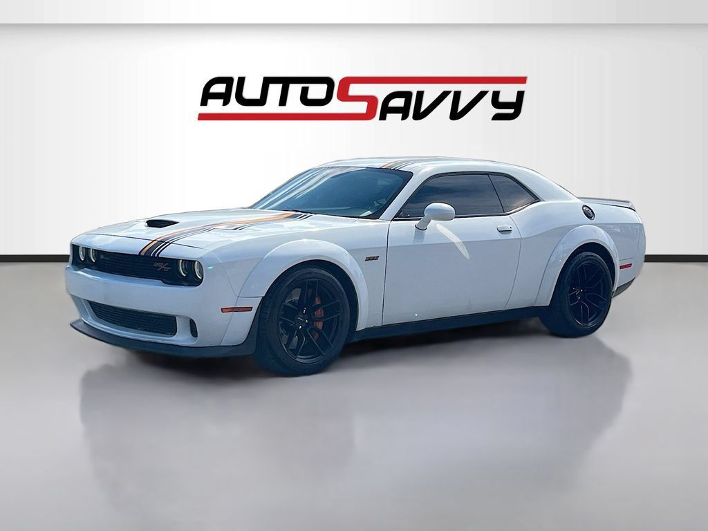 Used 2022 Dodge Challenger R/T Scat Pack RWD image 3