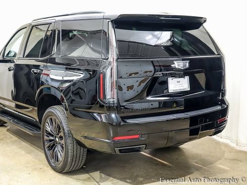 Certified 2025 Cadillac Escalade Sport w/ LPO, ONYX Package image 4