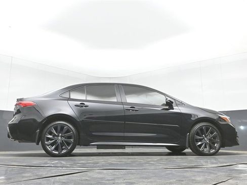 Used 2024 Toyota Corolla SE w/ SE Premium Package image 48