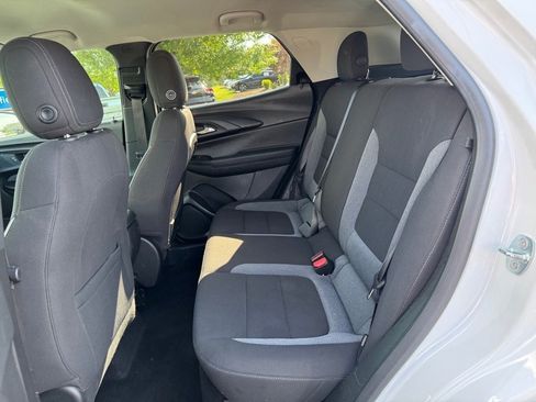 Used 2023 Chevrolet TrailBlazer LT image 11