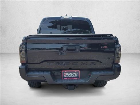 Used 2019 Toyota Tacoma TRD Sport RWD image 6