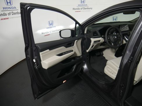 New 2026 Honda Odyssey EX-L image 8