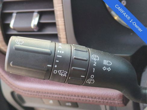 Used 2023 Ford Expedition Limited image 33