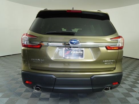 New 2025 Subaru Ascent Limited image 6
