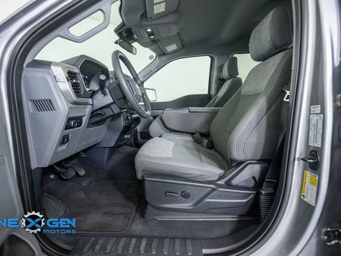 Used 2023 Ford F150 XLT AWD/4WD image 11