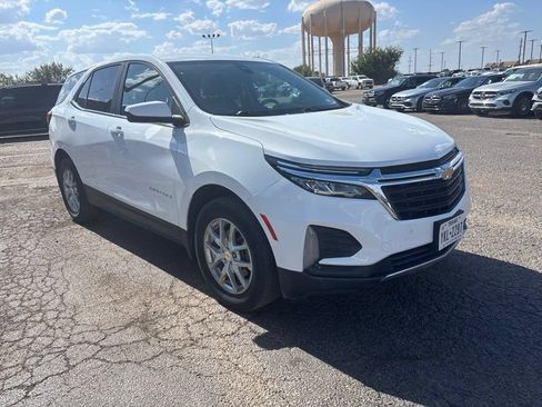 Used 2023 Chevrolet Equinox LT w/ LPO, Floor Liner Package AWD/4WD image 3
