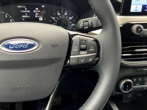 Used 2022 Ford Escape SEL image 23