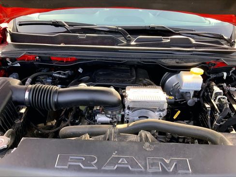 Used 2024 RAM 1500 Laramie image 33