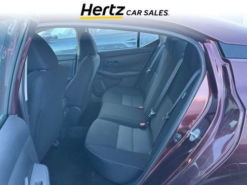 Used 2025 Nissan Sentra SV image 5