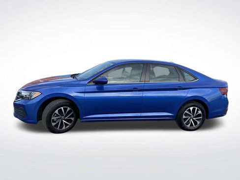 Used 2023 Volkswagen Jetta S image 10