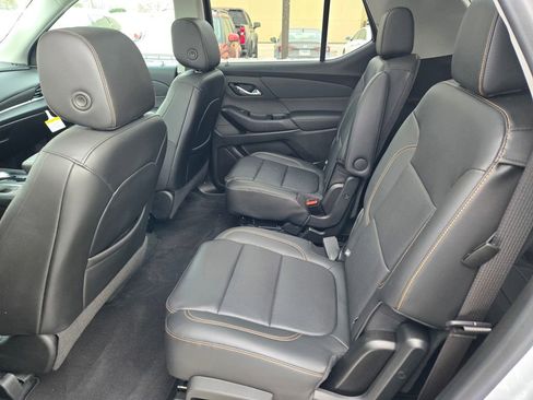 Used 2021 Chevrolet Traverse Premier w/ Redline Edition image 27