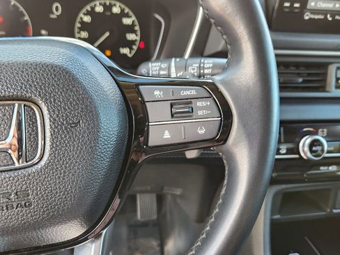 Used 2023 Honda Pilot Touring image 28