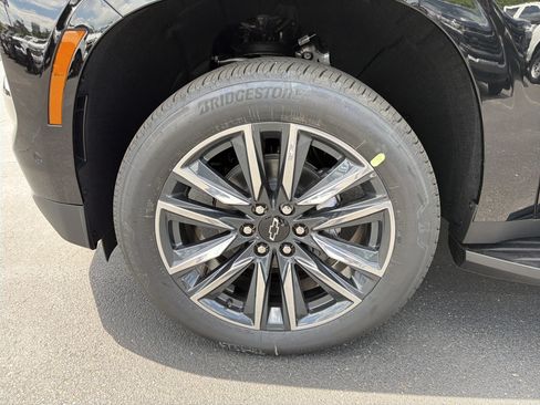 New 2026 Chevrolet Suburban LS w/ LS Custom Edition RWD image 11