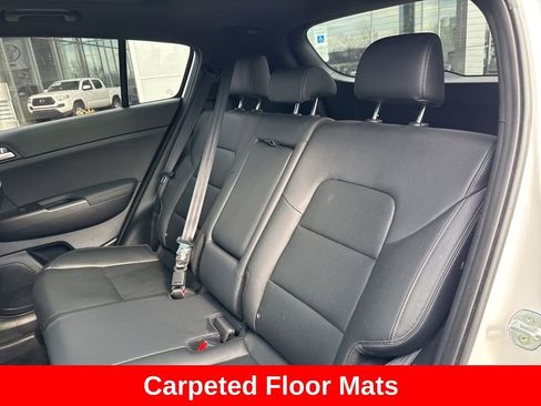 Used 2022 Kia Sportage Nightfall Edition image 17