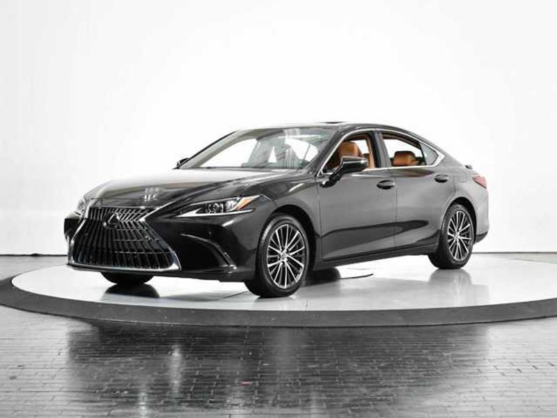 Certified 2024 Lexus ES 300h w/ Premium Package image 1