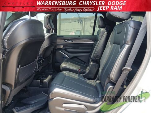 Used 2021 Jeep Grand Cherokee L Overland w/ Advanced Protech Group III AWD/4WD image 13