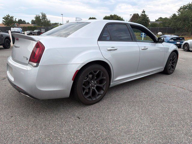 Used 2020 Chrysler 300 S RWD image 3