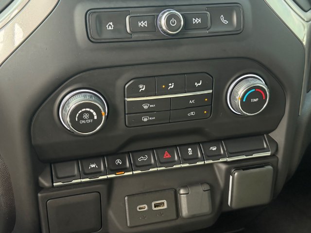 Used 2022 Chevrolet Silverado 1500 Custom RWD image 12