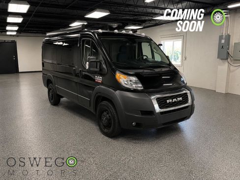 Used 2022 RAM ProMaster 1500 w/ Premium Appearance Group FWD image 1