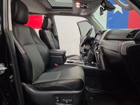 Used 2022 Toyota 4Runner SR5 Premium image 61