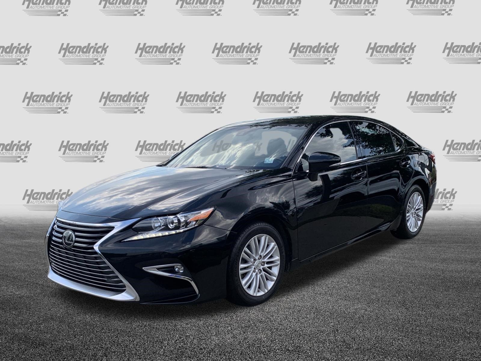 Used 2017 Lexus ES 350 w/ Premium Package FWD image 5