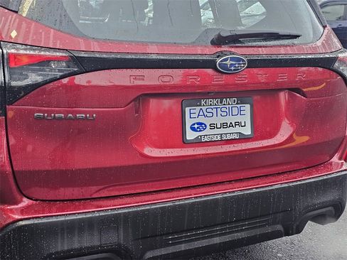 Used 2025 Subaru Forester image 15