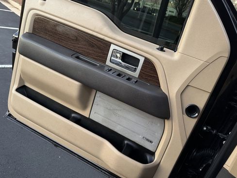 Used 2014 Ford F150 Lariat w/ Equipment Group 502A Luxury image 29