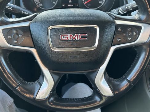 Used 2018 GMC Terrain SLE image 12