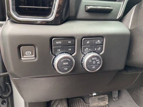 Used 2024 GMC Sierra 1500 Denali Ultimate image 13